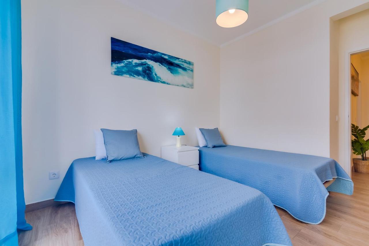 Quarteira 2Br - Near The Beach At Homesbyfc Extérieur photo