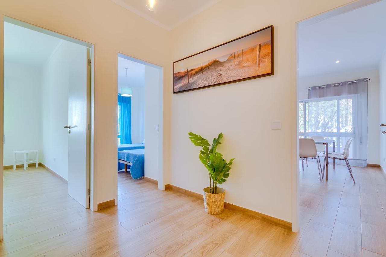 Quarteira 2Br - Near The Beach At Homesbyfc Extérieur photo